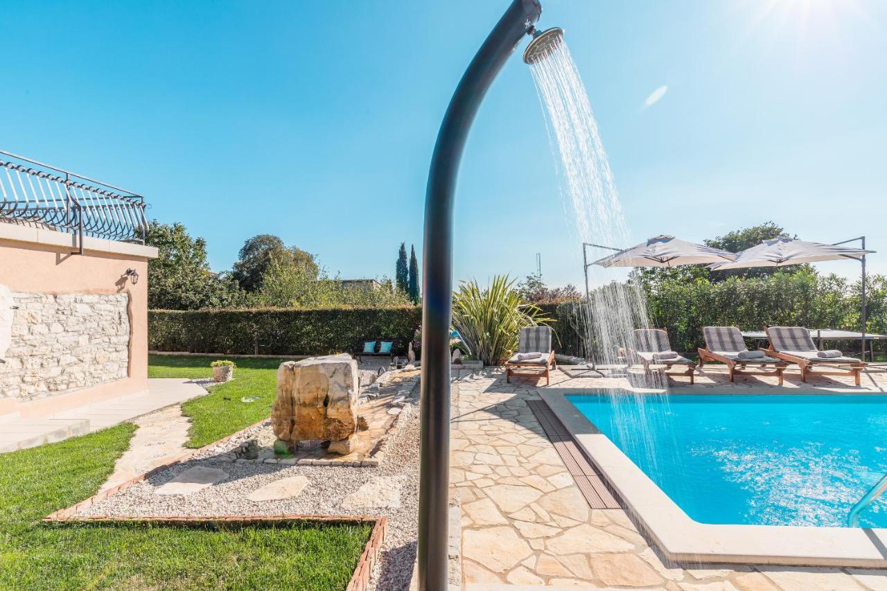 Villa Alma Kastelir Bagian luar foto