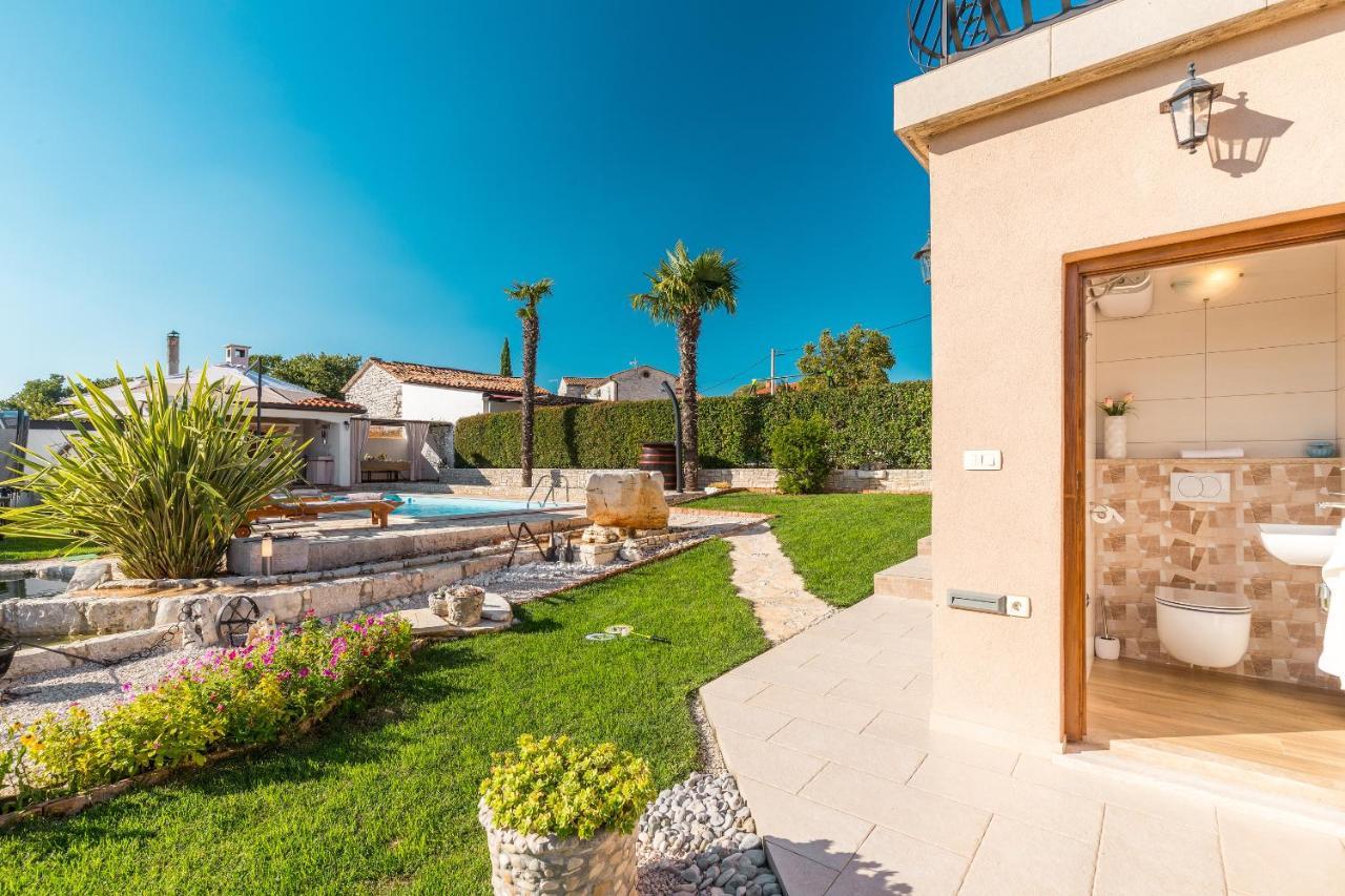 Villa Alma Kastelir Bagian luar foto