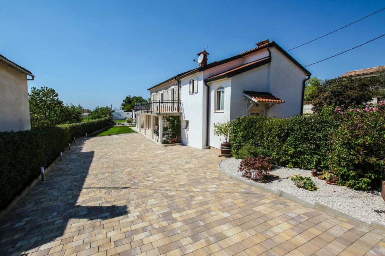 Villa Alma Kastelir Bagian luar foto