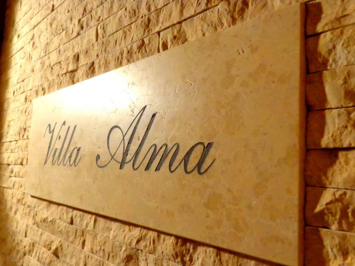 Villa Alma Kastelir Bagian luar foto