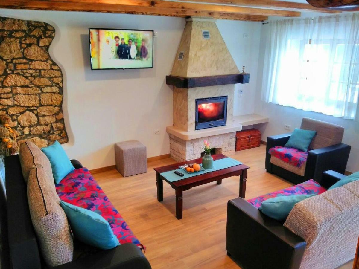 Villa Alma Kastelir Bagian luar foto