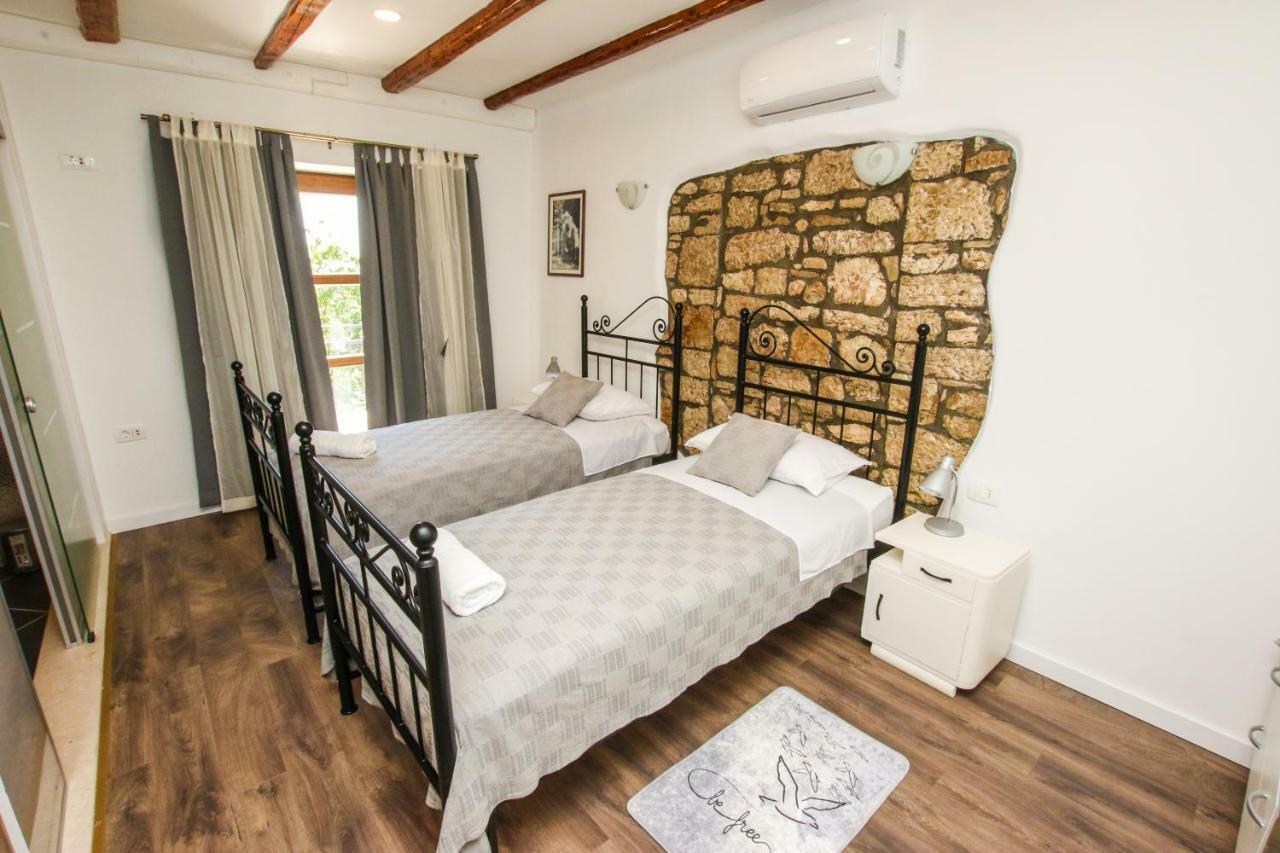 Villa Alma Kastelir Bagian luar foto