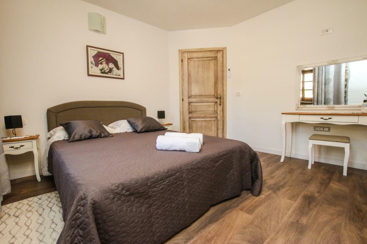 Villa Alma Kastelir Bagian luar foto